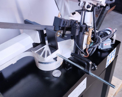 Будкрам купить Ленточная пила MAST Metalltechnik M-BS275 400V Ленточная пила MAST Metalltechnik M-BS275 400V 8