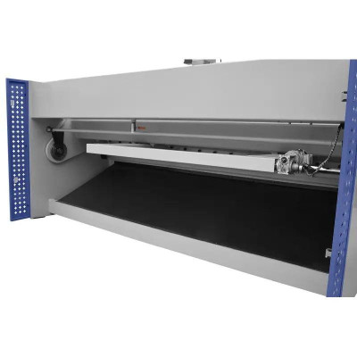 Будкрам купити Гідравлічні гільйотинні ножиці CORMAK 6x2500 Гідравлічні гільйотинні ножиці CORMAK 6x2500 5