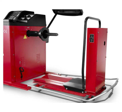 Будкрам купити Напівавтоматичний балансувальний верстат з підйомником REDATS WT-200 для вантажних шин (230 V, 10 «- 30», ALU3) Напівавтоматичний балансувальний верстат з підйомником REDATS WT-200 для вантажних шин (230 V, 10 «- 30», ALU3) 5