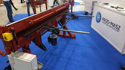 Будкрам купить Электромеханический листогибочный станок ZGH 2200/1,2/160 Электромеханический листогибочный станок ZGH 2200/1,2/160 2