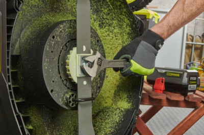 Будкрам купити Ryobi Газонокосарка акумуляторна Max Power RY36LMX46A-150 36В акб 1х5А·ч 46см 55л 25-75мм 22.5кг Ryobi Газонокосарка акумуляторна Max Power RY36LMX46A-150 36В акб 1х5А·ч 46см 55л 25-75мм 22.5кг 6