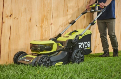 Будкрам купити Ryobi Газонокосарка акумуляторна Max Power RY36LMX46A-150 36В акб 1х5А·ч 46см 55л 25-75мм 22.5кг Ryobi Газонокосарка акумуляторна Max Power RY36LMX46A-150 36В акб 1х5А·ч 46см 55л 25-75мм 22.5кг 3