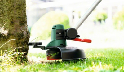 Будкрам купить Bosch Триммер садовый аккумуляторный UniversalGrassCut 18V-260 1х2.5А·час 26см 2.3кг Bosch Триммер садовый аккумуляторный UniversalGrassCut 18V-260 1х2.5А·час 26см 2.3кг 3