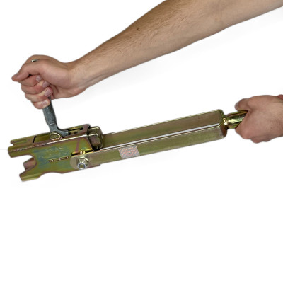 Будкрам купить Комплект для опалубки, пружинный зажим Anas 105х72х3 мм, 100 шт + прижимной ключ ANAS Комплект для опалубки, пружинный зажим Anas 105х72х3 мм, 100 шт + прижимной ключ ANAS 9