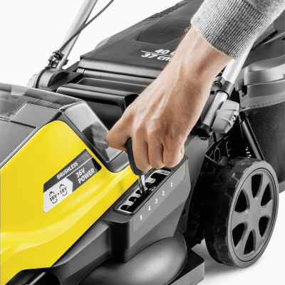Будкрам купить Karcher Газонокосарка акумуляторна LMO 4-18 Dual 18В акб 1х5А·год 37см 25-65мм Karcher Газонокосарка акумуляторна LMO 4-18 Dual 18В акб 1х5А·год 37см 25-65мм 4