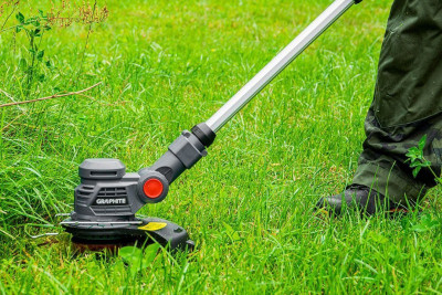 Будкрам купити Graphite Тример садовий акумуляторний Energy+ 18В 25.4см 1.8кг без АКБ та ЗП Graphite Тример садовий акумуляторний Energy+ 18В 25.4см 1.8кг без АКБ та ЗП 12