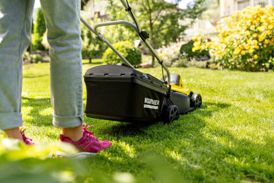 Будкрам купить Karcher Газонокосилка аккумуляторная LMO 2-18 Battery 18В 32см акб 1х5А-ч 25-60мм Karcher Газонокосилка аккумуляторная LMO 2-18 Battery 18В 32см акб 1х5А-ч 25-60мм 9