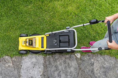 Будкрам купить Karcher Газонокосилка аккумуляторная LMO 2-18 Battery 18В 32см 25-60мм (без АКБ и ЗУ) Karcher Газонокосилка аккумуляторная LMO 2-18 Battery 18В 32см 25-60мм (без АКБ и ЗУ) 8