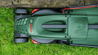 Будкрам купити Bosch Газонокосарка мережева EasyRotak 32-205 1200Вт 32см 31л 25-65мм 11.1кг Bosch Газонокосарка мережева EasyRotak 32-205 1200Вт 32см 31л 25-65мм 11.1кг 5