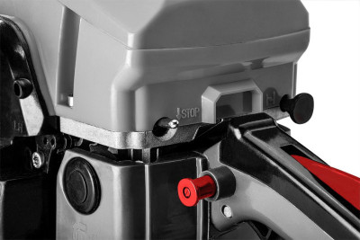 Будкрам купити Graphite Пила ланцюгова бензинова 40/45см 2кВт/2.7л.с. 52см3 5.53кг Graphite Пила ланцюгова бензинова 40/45см 2кВт/2.7л.с. 52см3 5.53кг 5