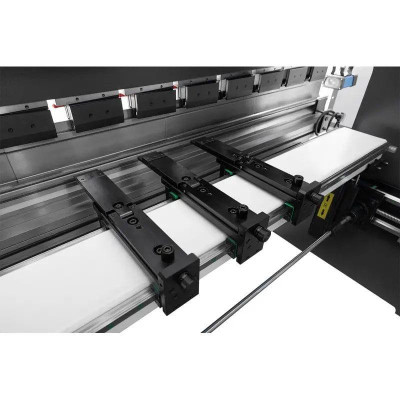 Будкрам купити Гідравлічний листозгинальний прес CORMAK CNC SERVO EURO PB 80x2500 Гідравлічний листозгинальний прес CORMAK CNC SERVO EURO PB 80x2500 6