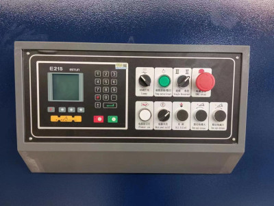 Будкрам купить Гидравлические гильотинные ножницы MAST CNC Machinen QC11K-10X1600 Гидравлические гильотинные ножницы MAST CNC Machinen QC11K-10X1600 2