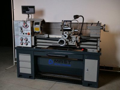 Будкрам купити Універсальний токарний верстат MAST M-TK 360x1000 Універсальний токарний верстат MAST M-TK 360x1000 4