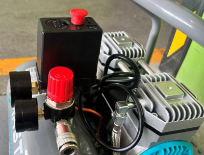 Будкрам купить Безмасляний поршневий компресор Mast MOF1390/1100 compact Безмасляний поршневий компресор Mast MOF1390/1100 compact 9