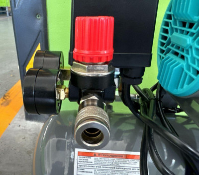 Будкрам купить Безмасляный поршневой компрессор Mast MOF1390/1100-9L Безмасляный поршневой компрессор Mast MOF1390/1100-9L 8