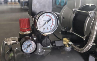 Будкрам купить Безмасляний поршневий компресор Mast MOF1680/4x1500-160L Безмасляний поршневий компресор Mast MOF1680/4x1500-160L 9