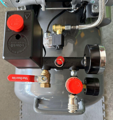 Будкрам купить Безмасляний поршневий компресор Mast MOF1680/3x1500-120L Безмасляний поршневий компресор Mast MOF1680/3x1500-120L 10