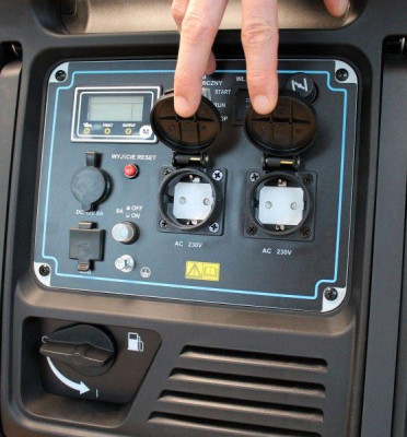 Будкрам купити Інверторний генератор Optimat Smart Energy IE4500 Інверторний генератор Optimat Smart Energy IE4500 3