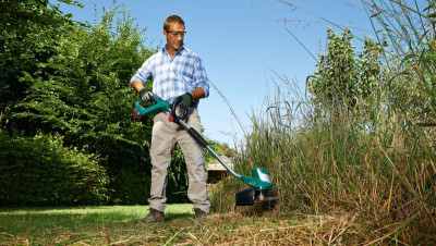Будкрам купити Тример садовий акумуляторний Bosch AdvancedGrassCut 36 36В 30см 1x2А·год ЗП AL3620CV 4.1кг Тример садовий акумуляторний Bosch AdvancedGrassCut 36 36В 30см 1x2А·год ЗП AL3620CV 4.1кг 7