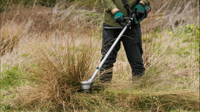 Будкрам купити Тример садовий акумуляторний Bosch AdvancedGrassCut 36V-23-750 36V 23см 1х2А·год ЗП AL 36V-20 4.1кг Тример садовий акумуляторний Bosch AdvancedGrassCut 36V-23-750 36V 23см 1х2А·год ЗП AL 36V-20 4.1кг 7