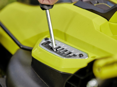Будкрам купить Газонокосилка аккумуляторная Ryobi ONE+ HP RY18LMX33A-0 18В 33см 30л 25-90мм 9.3кг без АКБ и ЗУ Газонокосилка аккумуляторная Ryobi ONE+ HP RY18LMX33A-0 18В 33см 30л 25-90мм 9.3кг без АКБ и ЗУ 3