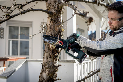 Будкрам купить Пила цепная аккумуляторная Metabo MS 18 LTX 15 18В 1х2А·ч шина 15см 5м/сек 2кг Пила цепная аккумуляторная Metabo MS 18 LTX 15 18В 1х2А·ч шина 15см 5м/сек 2кг 7
