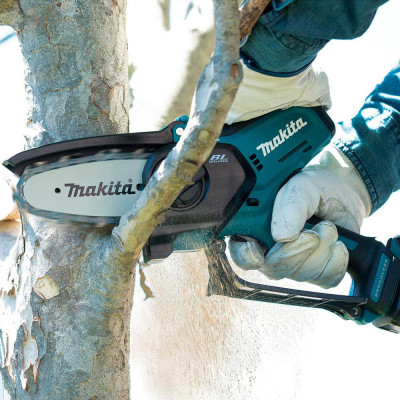 Будкрам купити Пила ланцюгова акумуляторна Makita CXT UC100DZ 10.8В 10см 1.5кг (без АКБ та ЗУ) Пила ланцюгова акумуляторна Makita CXT UC100DZ 10.8В 10см 1.5кг (без АКБ та ЗУ) 6