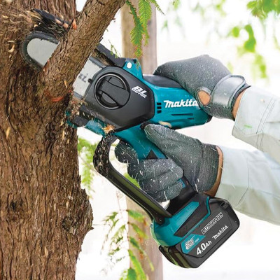 Будкрам купити Пила ланцюгова акумуляторна Makita CXT UC100DZ 10.8В 10см 1.5кг (без АКБ та ЗУ) Пила ланцюгова акумуляторна Makita CXT UC100DZ 10.8В 10см 1.5кг (без АКБ та ЗУ) 8