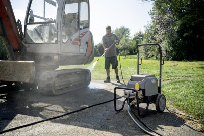Будкрам купить Минимойка высокого давления Karcher HD 7/18-4 M Classic 5500Вт 3Фазы 70-180бар 500-700л/ч шланг 10м 49.18кг Минимойка высокого давления Karcher HD 7/18-4 M Classic 5500Вт 3Фазы 70-180бар 500-700л/ч шланг 10м 49.18кг 9