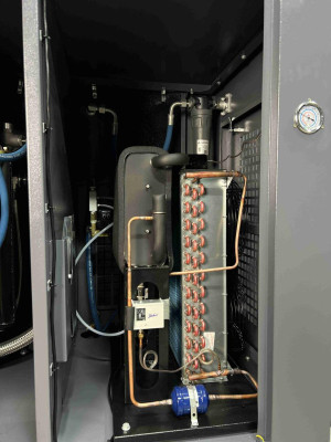 Будкрам купить Винтовой компрессор 16 Бар Mast LZN-30 COMBO inverter (осушитель + резервуар 500 л) Винтовой компрессор 16 Бар Mast LZN-30 COMBO inverter (осушитель + резервуар 500 л) 2