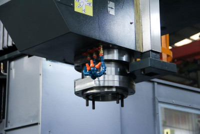 Будкрам купить Двухстоечный вертикальный обрабатывающий центр с ЧПУ OZCO VG42 Двухстоечный вертикальный обрабатывающий центр с ЧПУ OZCO VG42 2